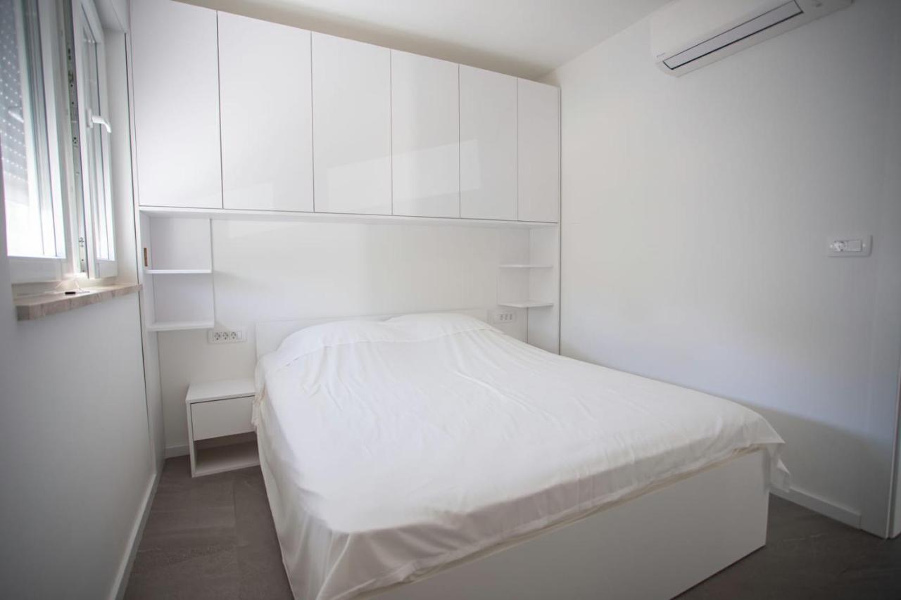 Apartment Belmare Trogir Eksteriør billede